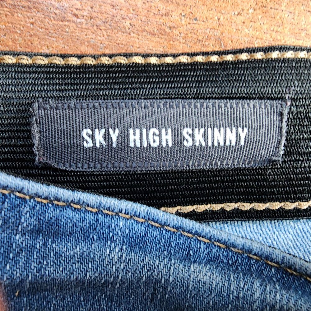Torrid Sky High Skinny Ripped Jeans Size 18 - Picture 9 of 16